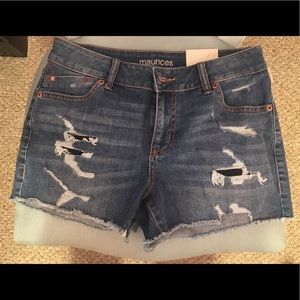 Maurice’s Denim Shorts, Sz 6. Brand New w/ Tags!